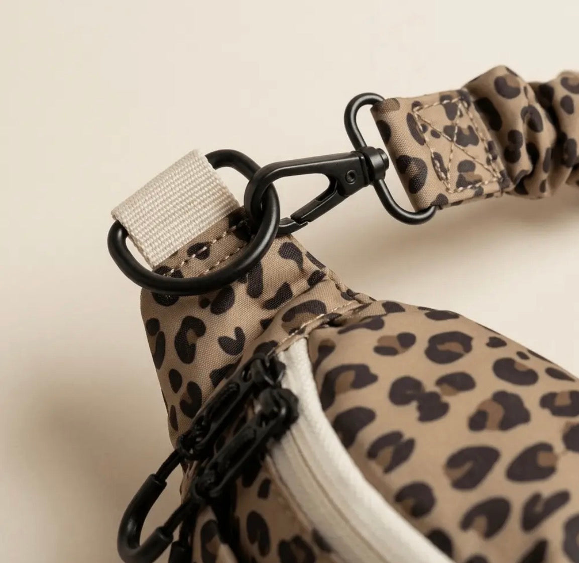 Cross body - Leopard