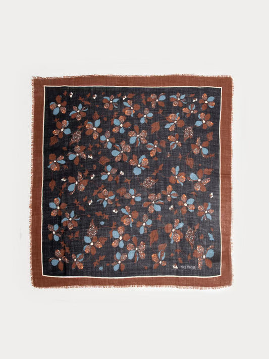 Geometric Flower - Black