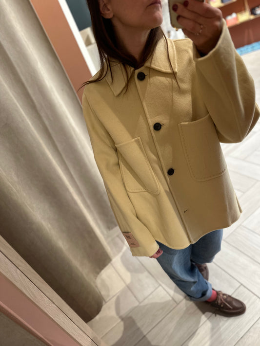 Banana Coat
