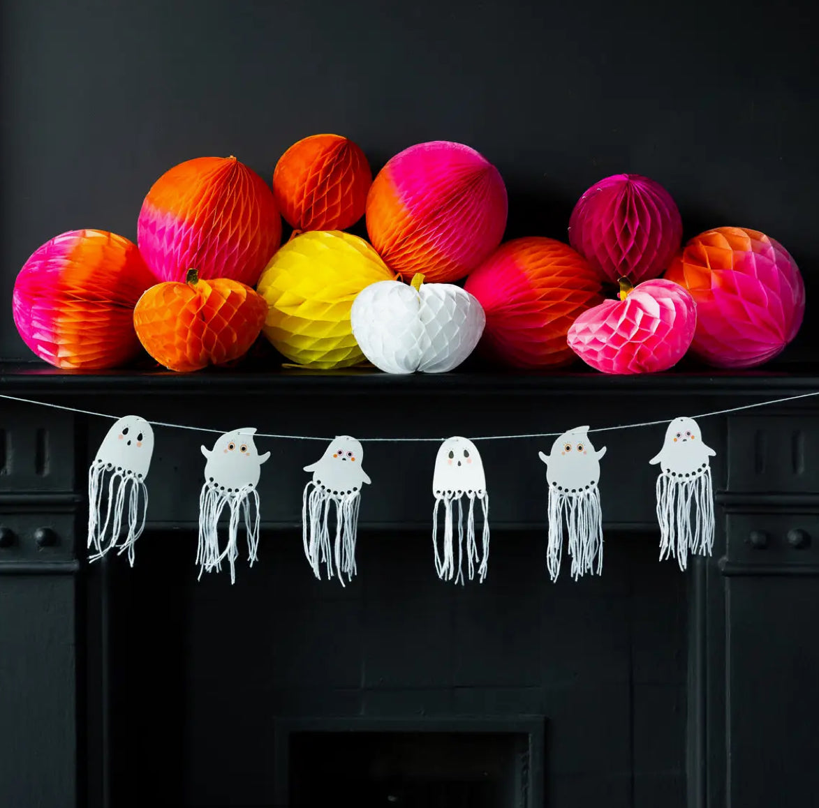 Ghirlanda Fantasmini