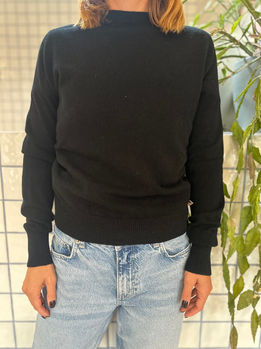 Pull Basic black