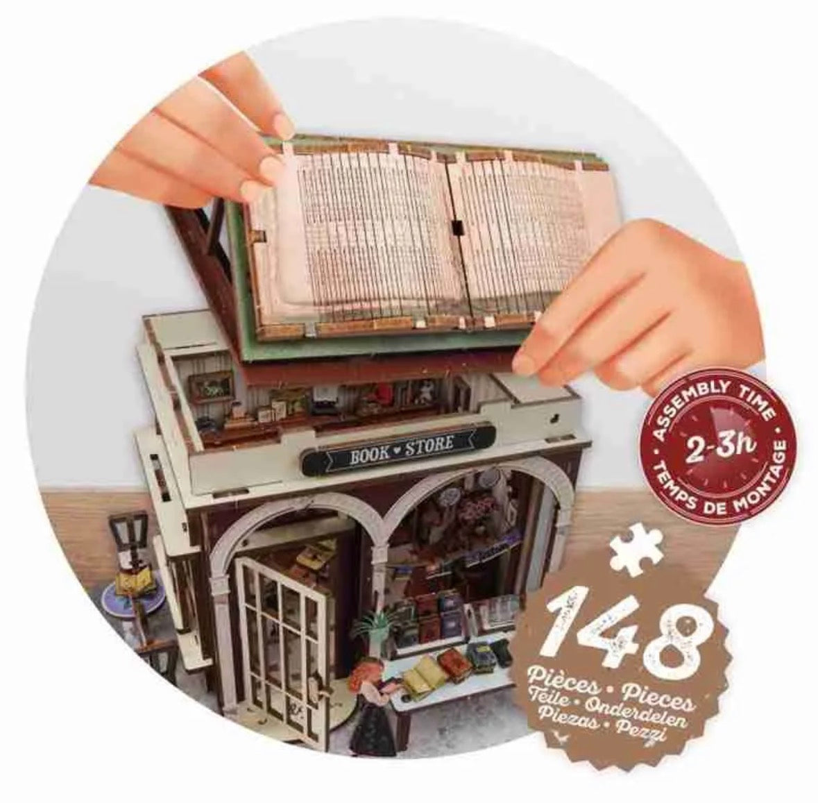 Diorama - Bookstore