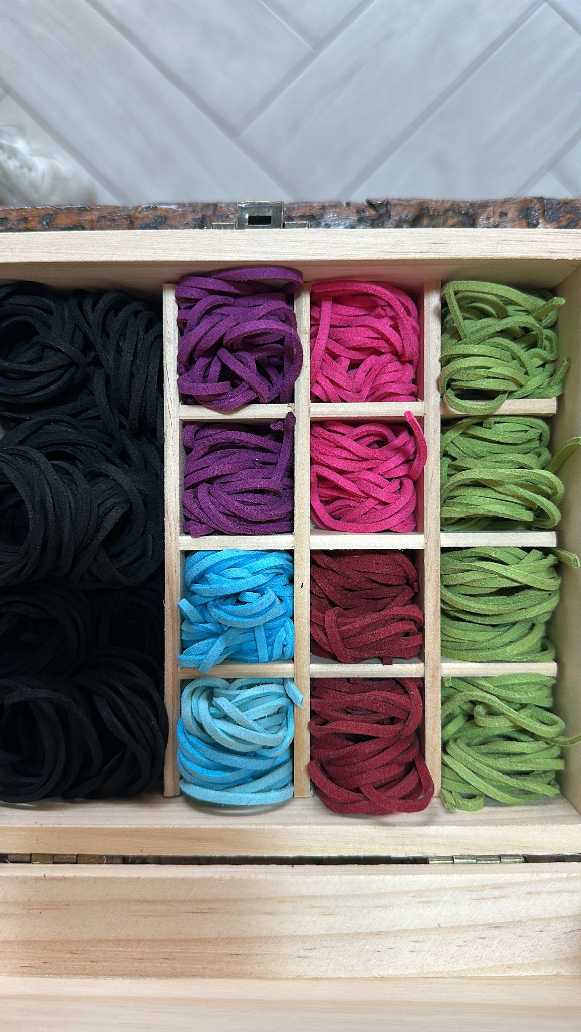 Cordino in velluto colorato