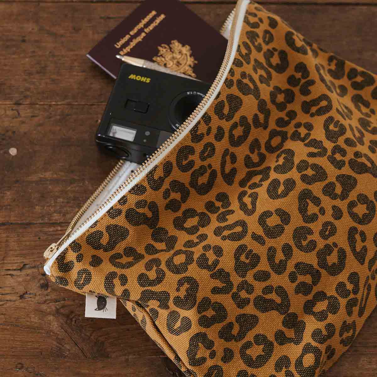 Lili - Leopardo Camel